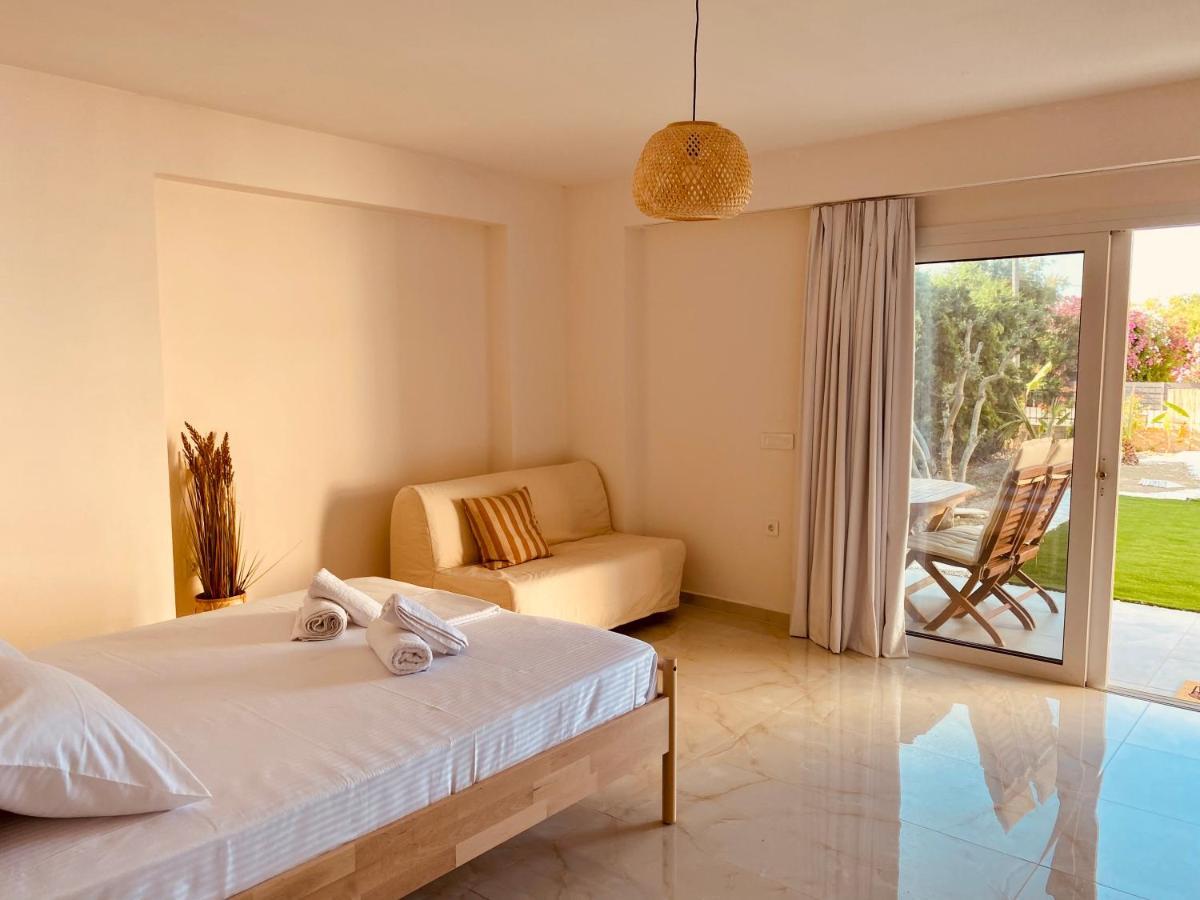 Nikludin Suites & Studios Laganas Esterno foto