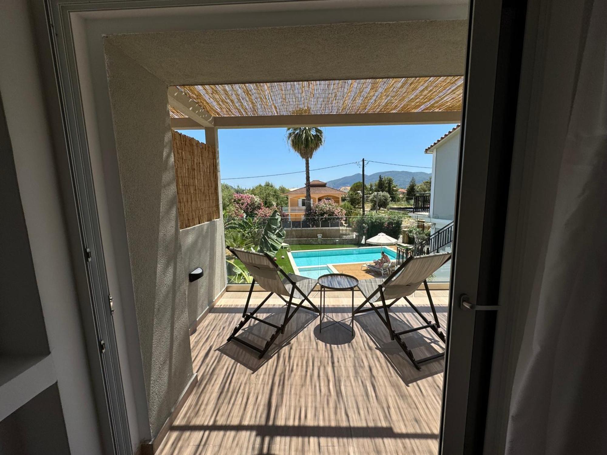Nikludin Suites & Studios Laganas Esterno foto