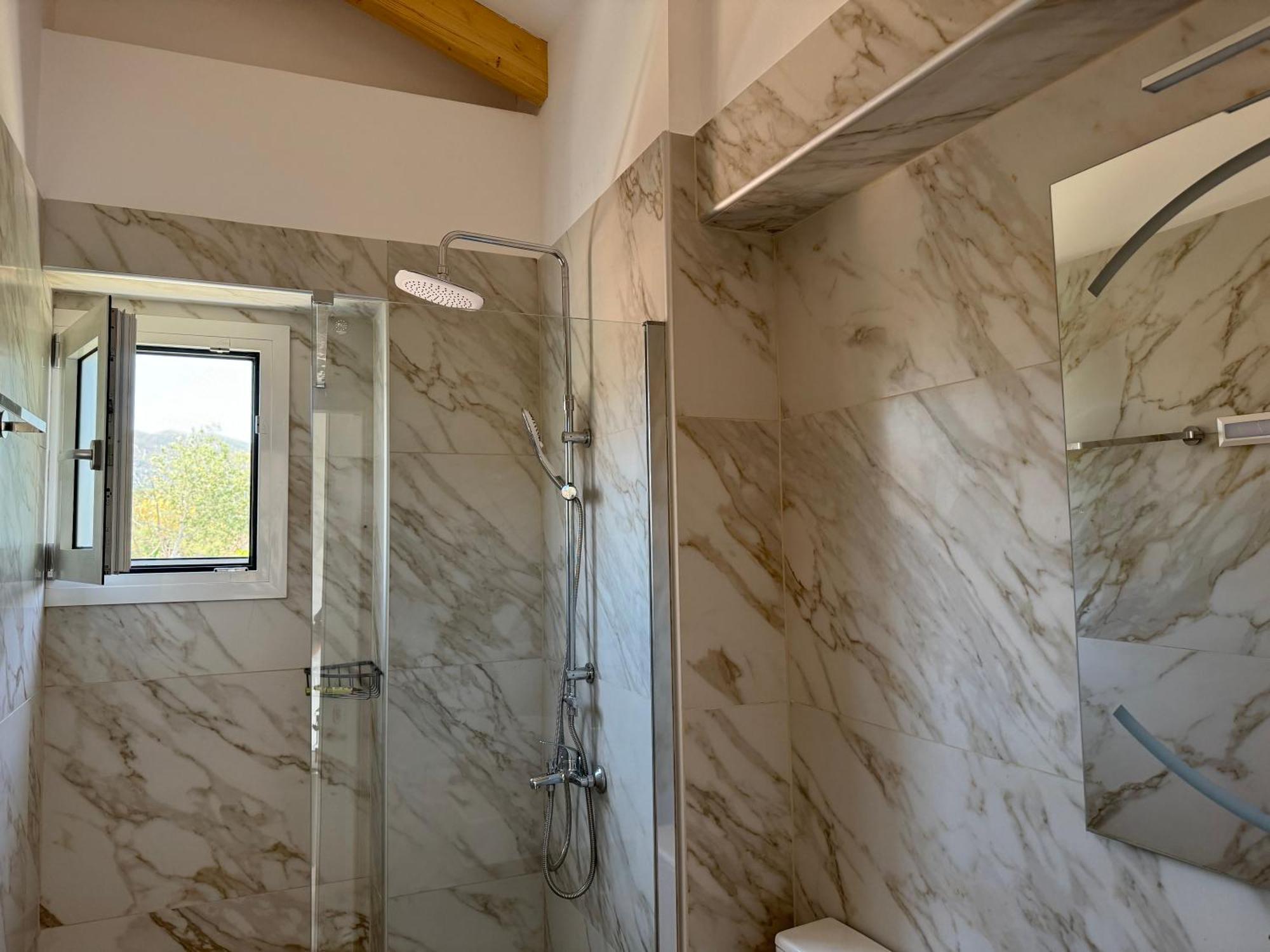 Nikludin Suites & Studios Laganas Esterno foto