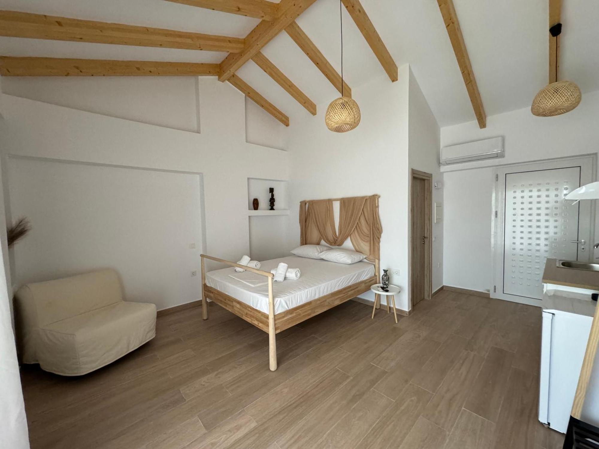 Nikludin Suites & Studios Laganas Esterno foto